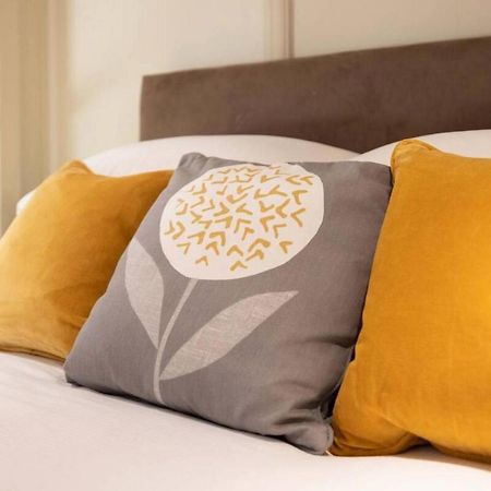 Fabulous Notting Hill Spacious Studio Apartment Londra Esterno foto